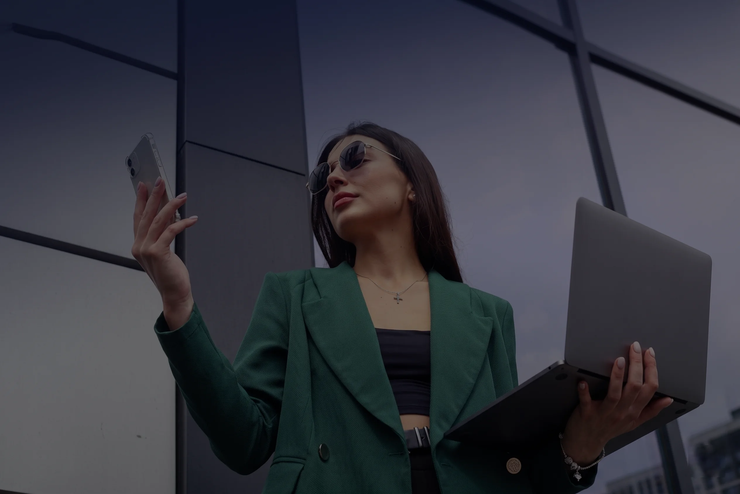 Впровадження NetHunt CRM для агенції AX Marketing: від ручного ведення в Excel до повної автоматизації та BI-аналітики за 1 місяць